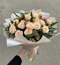Букет Кремовые розы Латте в Мостовик