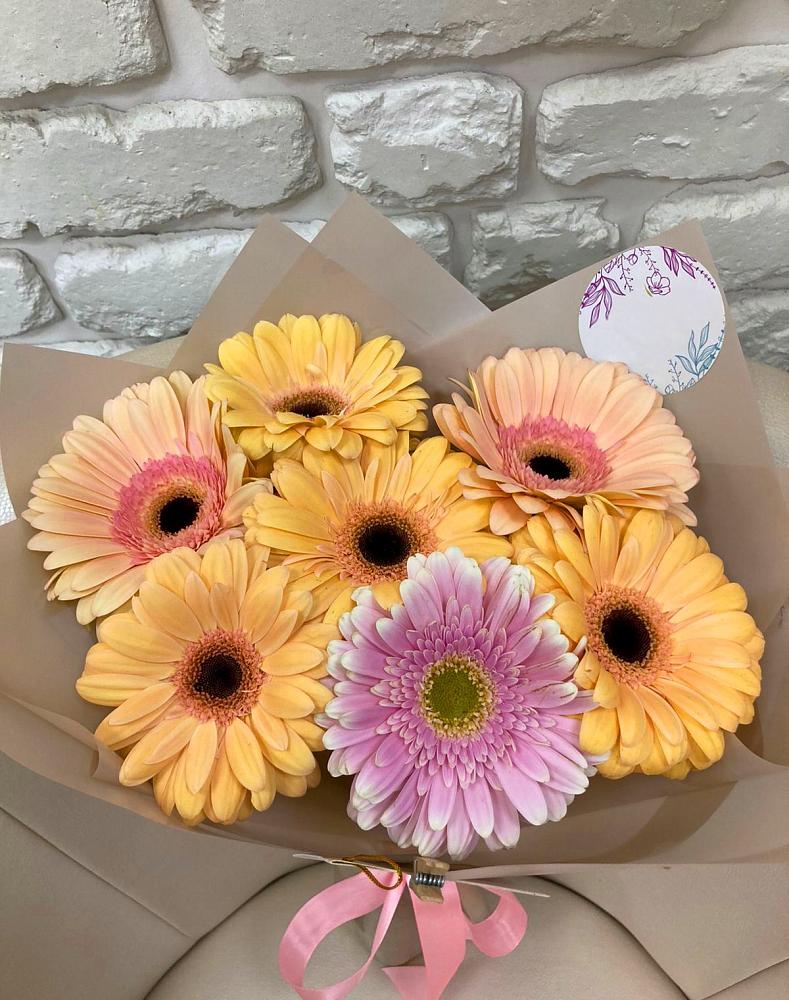 Букет цветов из: Герберы в Мостовик