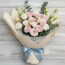 Букет цветов из:  Лизиантусы в Мостовик