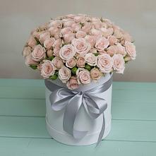 Цветочная композиция из Розы в шляпной коробке в Мостовик