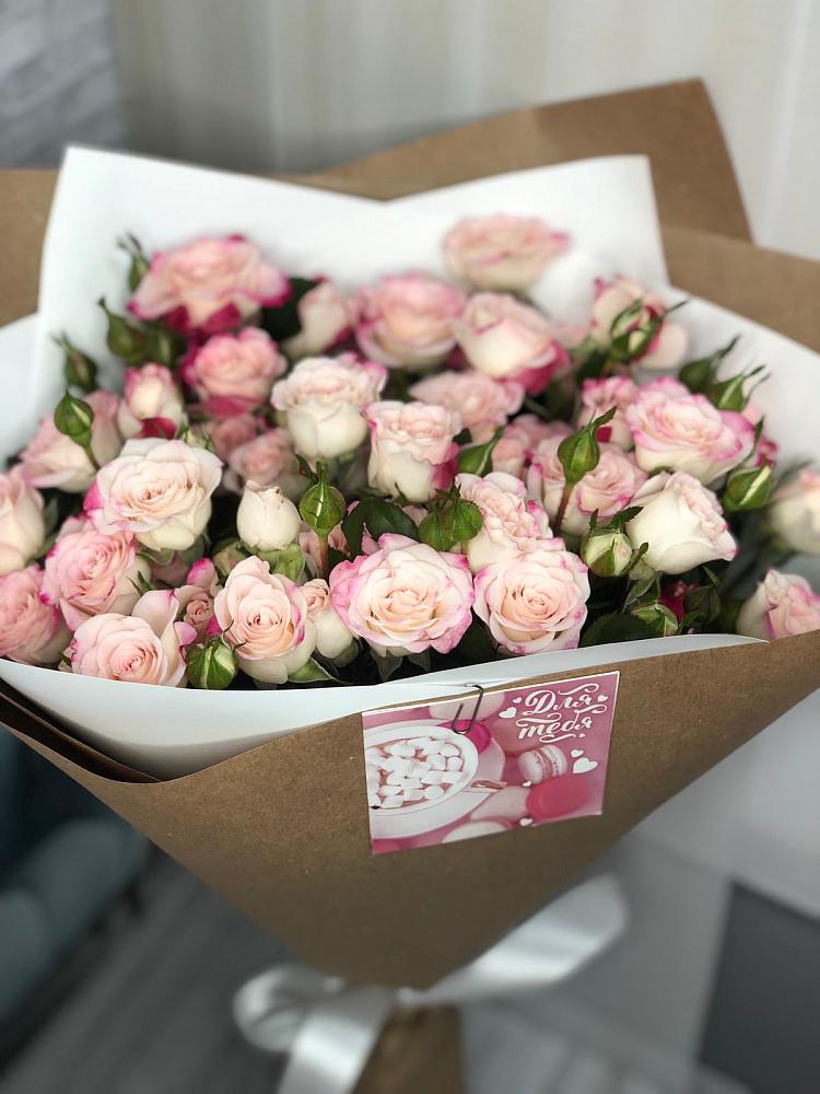 Букет цветов из: Розы в Мостовик