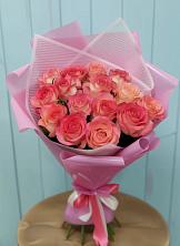 Букет 15 Розовых роз Равель в Мостовик