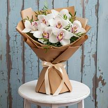 Букет цветов из:  Орхидеи и Розы в Мостовик